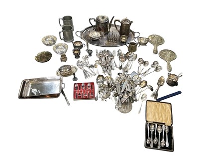 Lot 1075 - A large quantity of assorted silver plated...