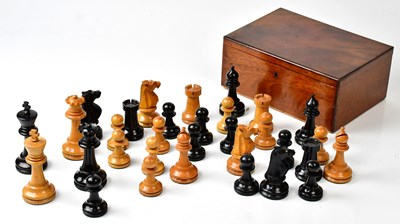 Lot 194 - A Staunton design ebony and boxwood chess set,...