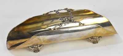 Lot 1135 - An 800 grade silver breadstick holder, width...