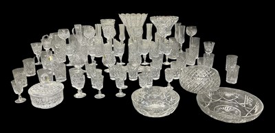 Lot 821 - A large quantity of assorted cut and crystal...