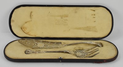 Lot 1154 - MAPPIN & WEBB LTD; a cased pair of Victorian...