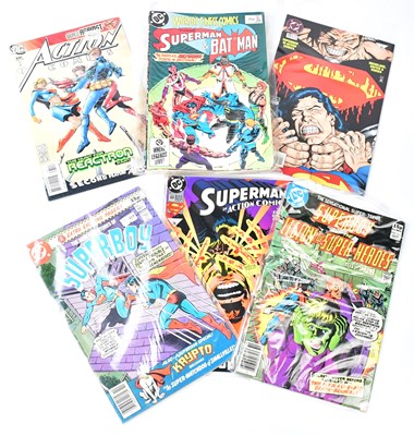 Lot 625 - A collection of DC, Marvel and other comics,...