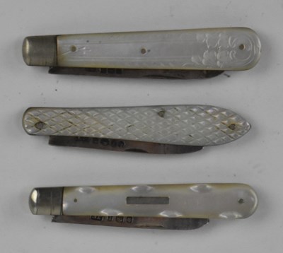 Lot 1230 - C W FLETCHER & SON LTD; a George V hallmarked...