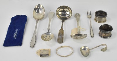 Lot 1198 - A William IV Queen’s pattern sugar sifting...