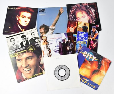 Lot 321 - A large quantity of 45rpm vinyl singles,...