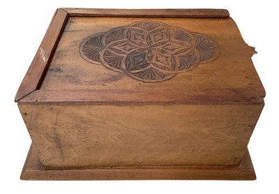 Lot 474 - An early 20th century mahogany cased chess and...
