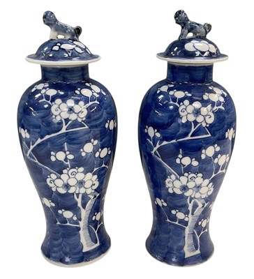 Lot 1019 - A pair of early 20th century Chinese blue and...