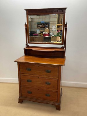 Lot 670 - An Edwardian mahogany dressing chest, with...