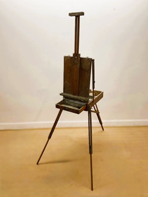 Lot 658 - An early 20th century travelling easel,...