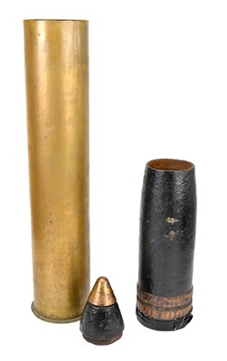 Lot 1021 - A c1917 WWI Howitzer artillery shell, height...