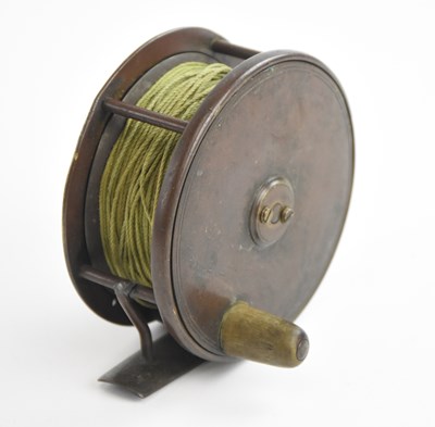 Lot 748 - An unnamed all brass reel with horn handle.