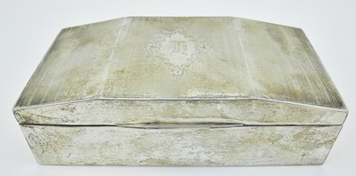 Lot 1233 - An early 20th century hallmarked silver...