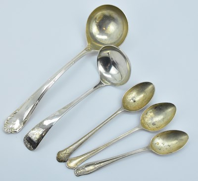 Lot 1280 - A small quantity of hallmarked silver cutlery...
