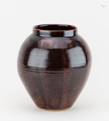 Lot 662 - URSULA MOMMENS (1908-2010); an ovoid stoneware...