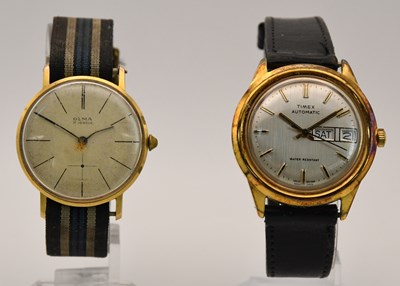 Lot 1852 - Two gentleman's wristwatches comprising a...