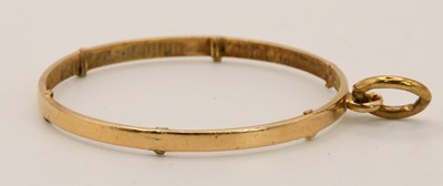Lot 1484 - A 9ct yellow gold pendant mount, formerly...