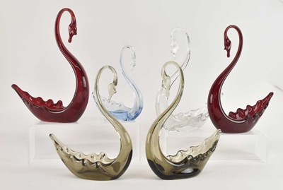 Lot 829 - WHITEFRIARS; six art glass swans comprising...