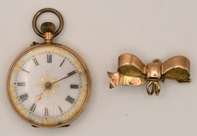 Lot 1808 - A late 19th century French 9ct yellow gold...