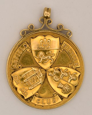 Lot 1332 - An 18ct yellow gold Anfield Bicycle Club prize...