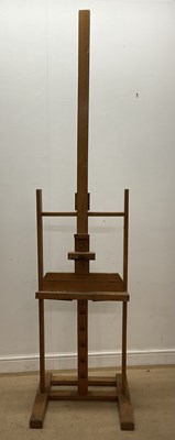 Lot 610 - An adjustable artist's easel, height 224cm,...