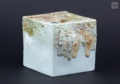 Lot 16 - AKIKO HIRAI (born 1970); a porcelain flower...