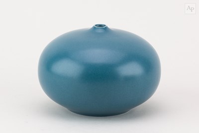 Lot 272 - JAEJUN LEE (born 1987); a small porcelain vase...
