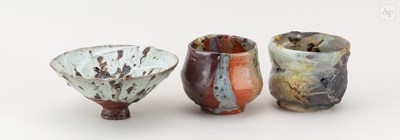 Lot 187 - DEINIOL WILLIAMS; a grogged stoneware footed...