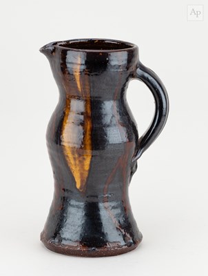Lot 141 - CLIVE BOWEN (born 1943); a slipware baluster...