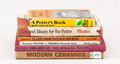Lot 701 - A collection of books on studio ceramics (6).