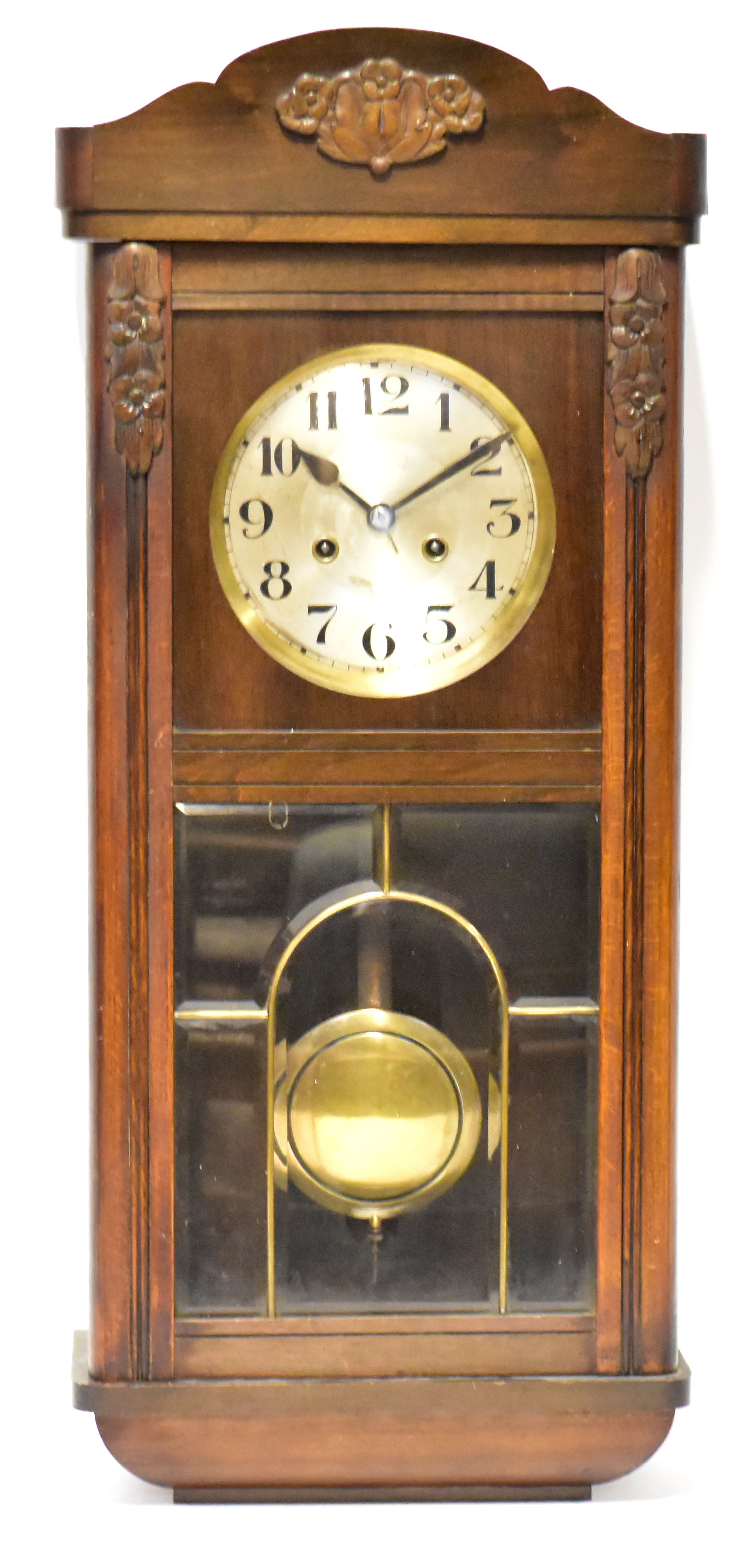 Lot 141 - A 1930s German oak and mahogany veneered