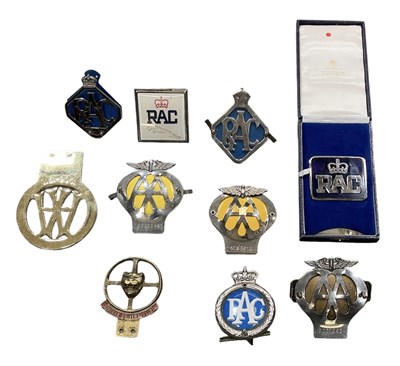 Lot 432 - Ten assorted vintage motoring badges,...
