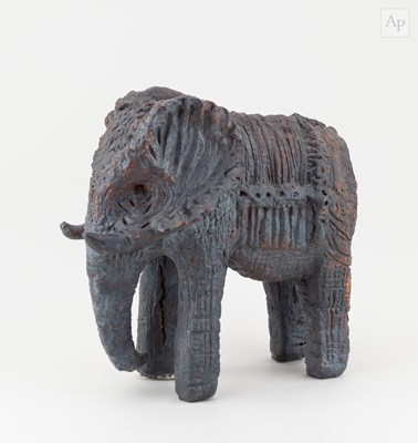 Lot 189 - DENISE WREN (1891-1979) for Oxshott Pottery; a...