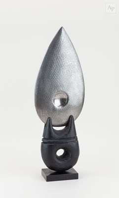 Lot 478 - PETER HAYES (born 1946); a polished Damascus...