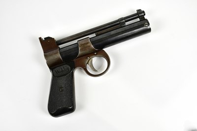 Lot 529 - WEBLEY & SCOTT; a .177 'The Webley Junior'...