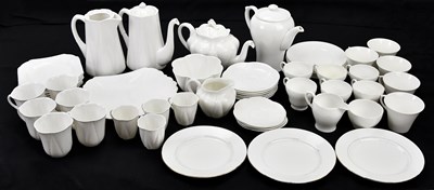 Lot 1424 - SHELLEY; a 'Dainty' pattern part tea and...
