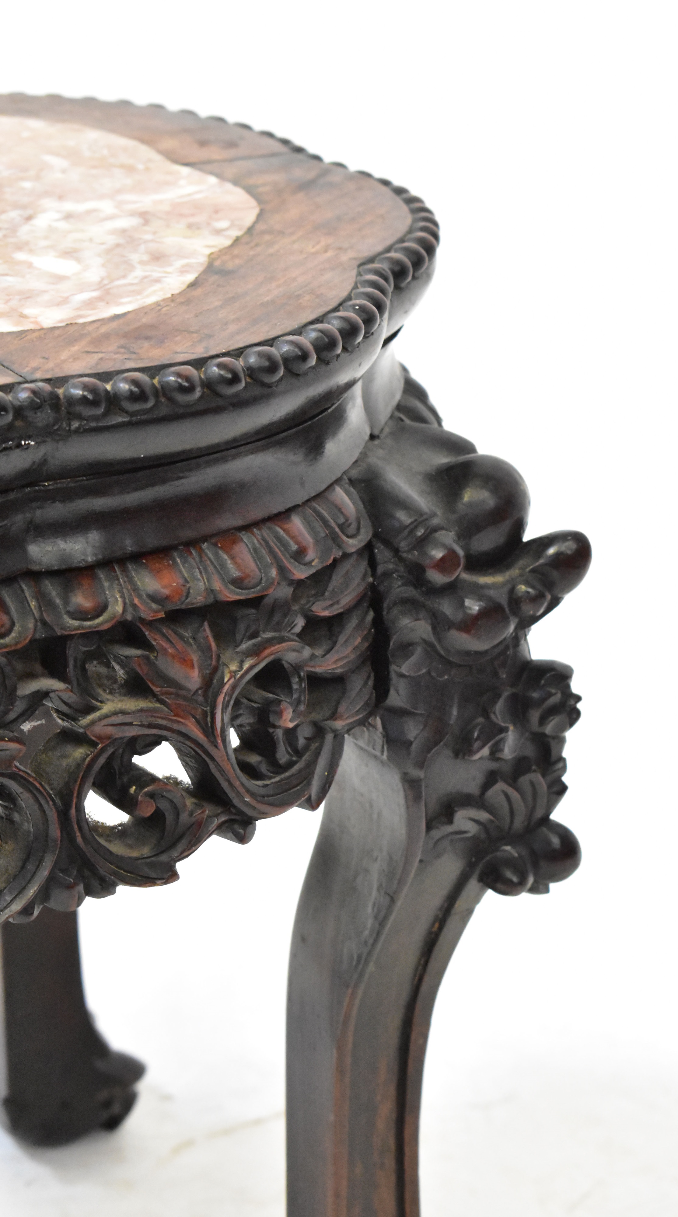 Lot 74 - A Chinese rosewood marble-topped jardinière