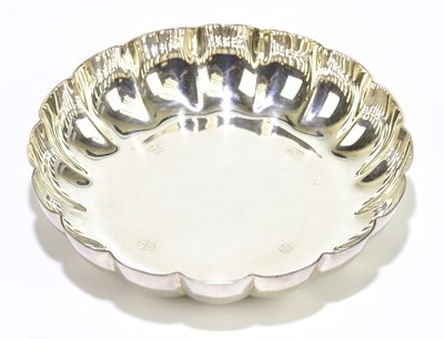 Lot 1091 - ELKINGTON & CO; an Elizabeth II hallmarked...