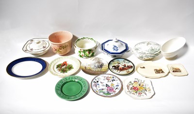 Lot 513 - A quantity of mixed ceramics to include early...