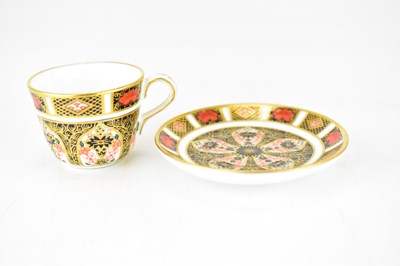 Lot 531 - ROYAL CROWN DERBY; an 1128 pattern Imari...