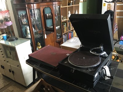 Lot 203 - COLUMBIA; a vintage wind up gramophone, with...