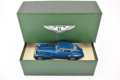 Lot 353 - LANSDOWNE MODELS; a scale diecast model of a...