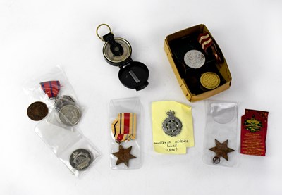 Lot 607 - Various medals and commemorative coins to...