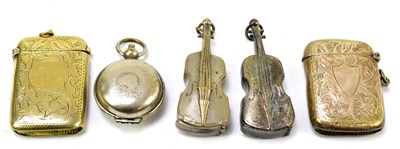 Lot 1174 - JOSEPH GLOSTER LTD; a George V hallmarked silver vesta case