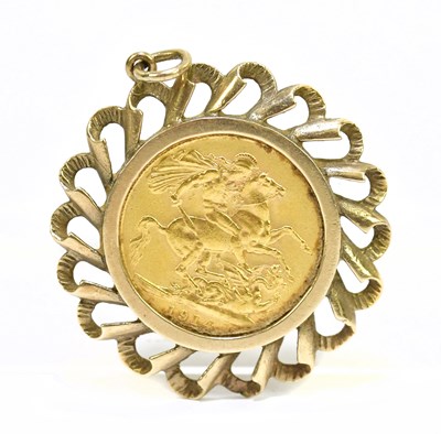 Lot 970 - A George V full sovereign 1914, set in a...