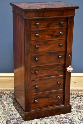 Lot 1539 - A Victorian mahogany seven drawer Wellington...