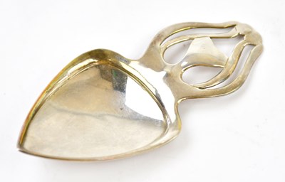 Lot 1379 - DEAKIN & FRANCIS; an Edwardian hallmarked...