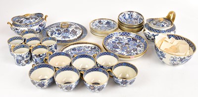Lot 1313 - A quantity of 19th century blue and white...