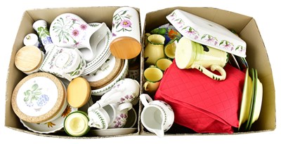 Lot 1300 - A large quantity of decorative tea and...