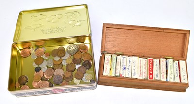 Lot 822 - A wooden box containing a large quantity of...
