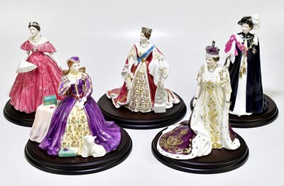 Lot 1255 - ROYAL WORCESTER: five figures comprising...